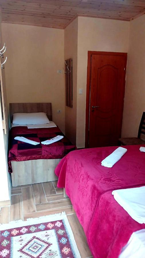 Guest House Shtepiza Theth Exterior photo