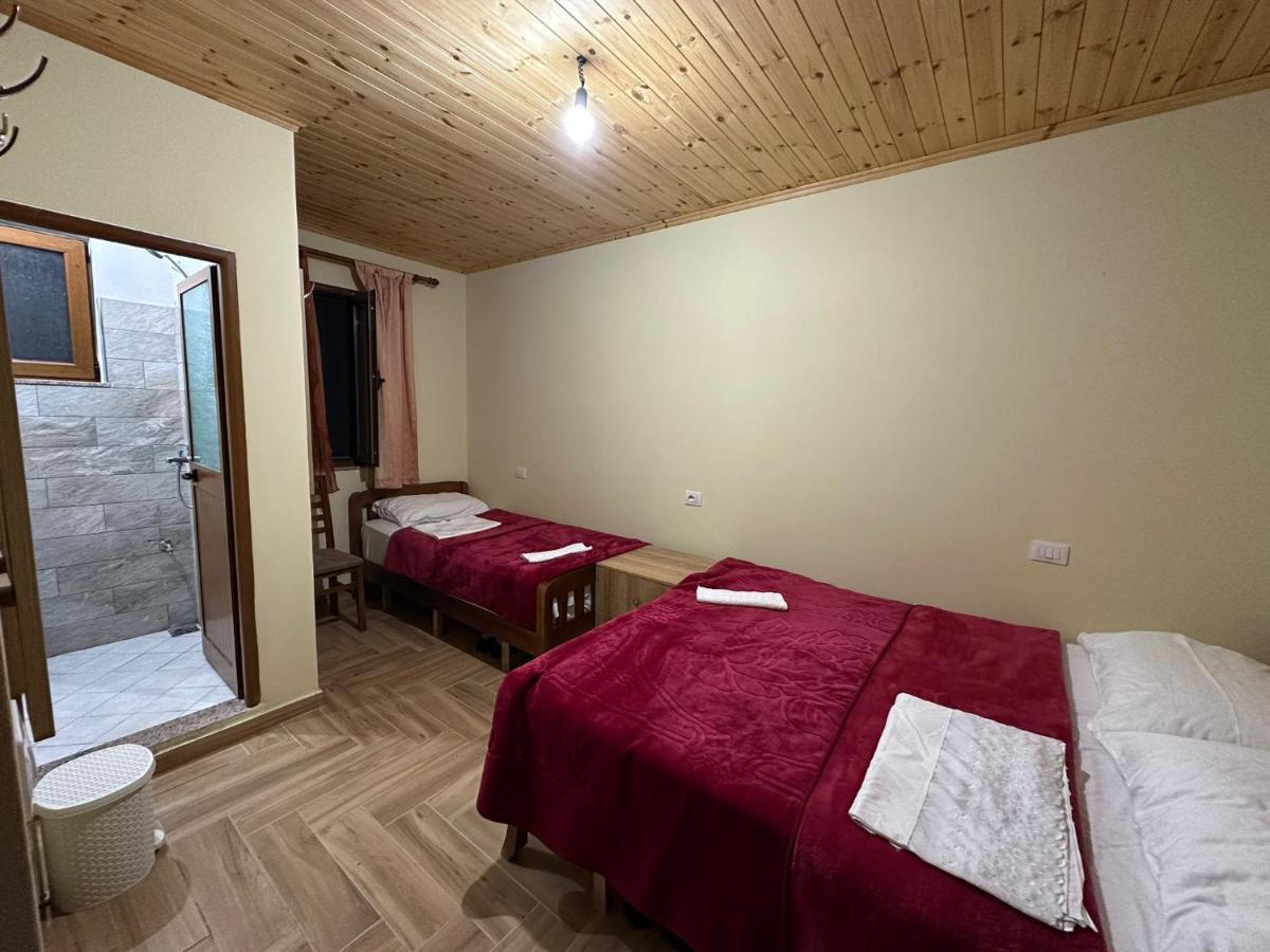 Guest House Shtepiza Theth Exterior photo