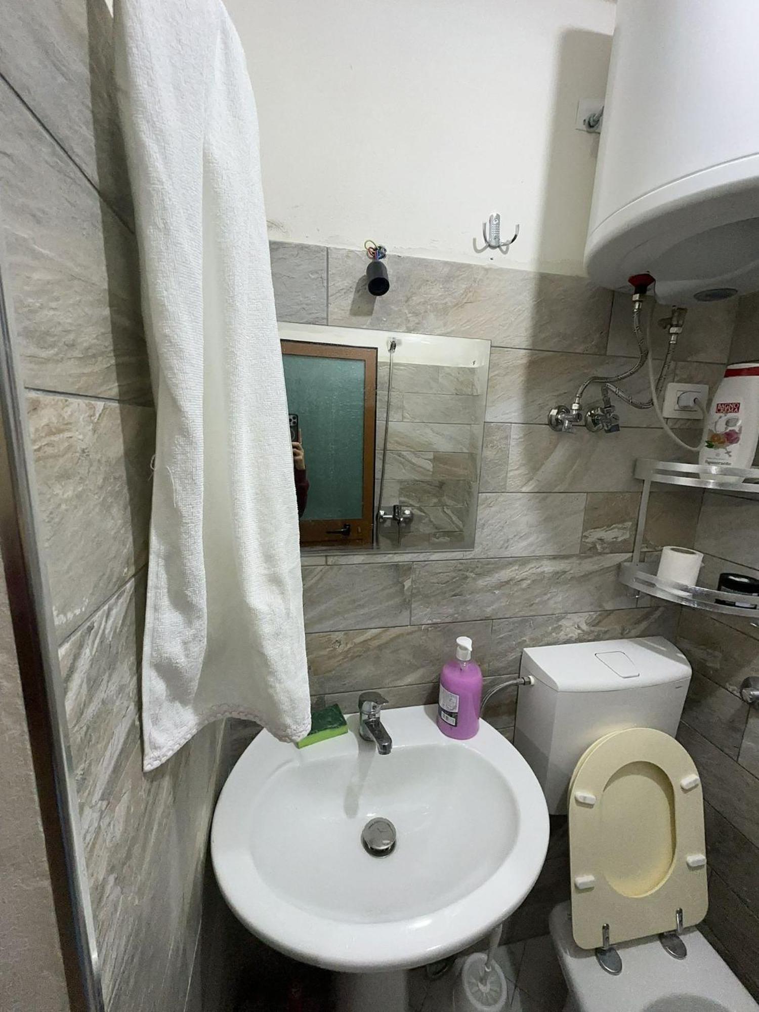 Guest House Shtepiza Theth Exterior photo