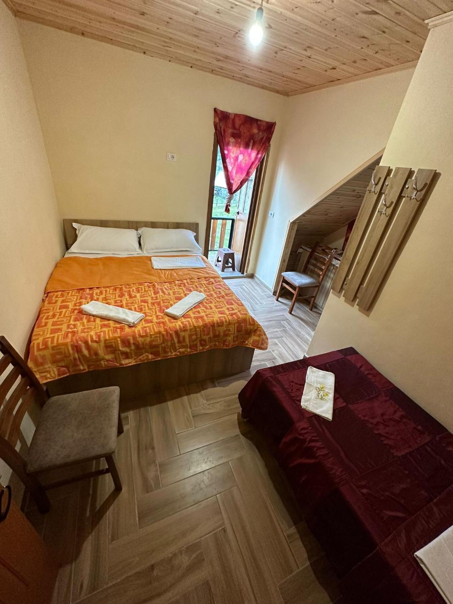 Guest House Shtepiza Theth Exterior photo
