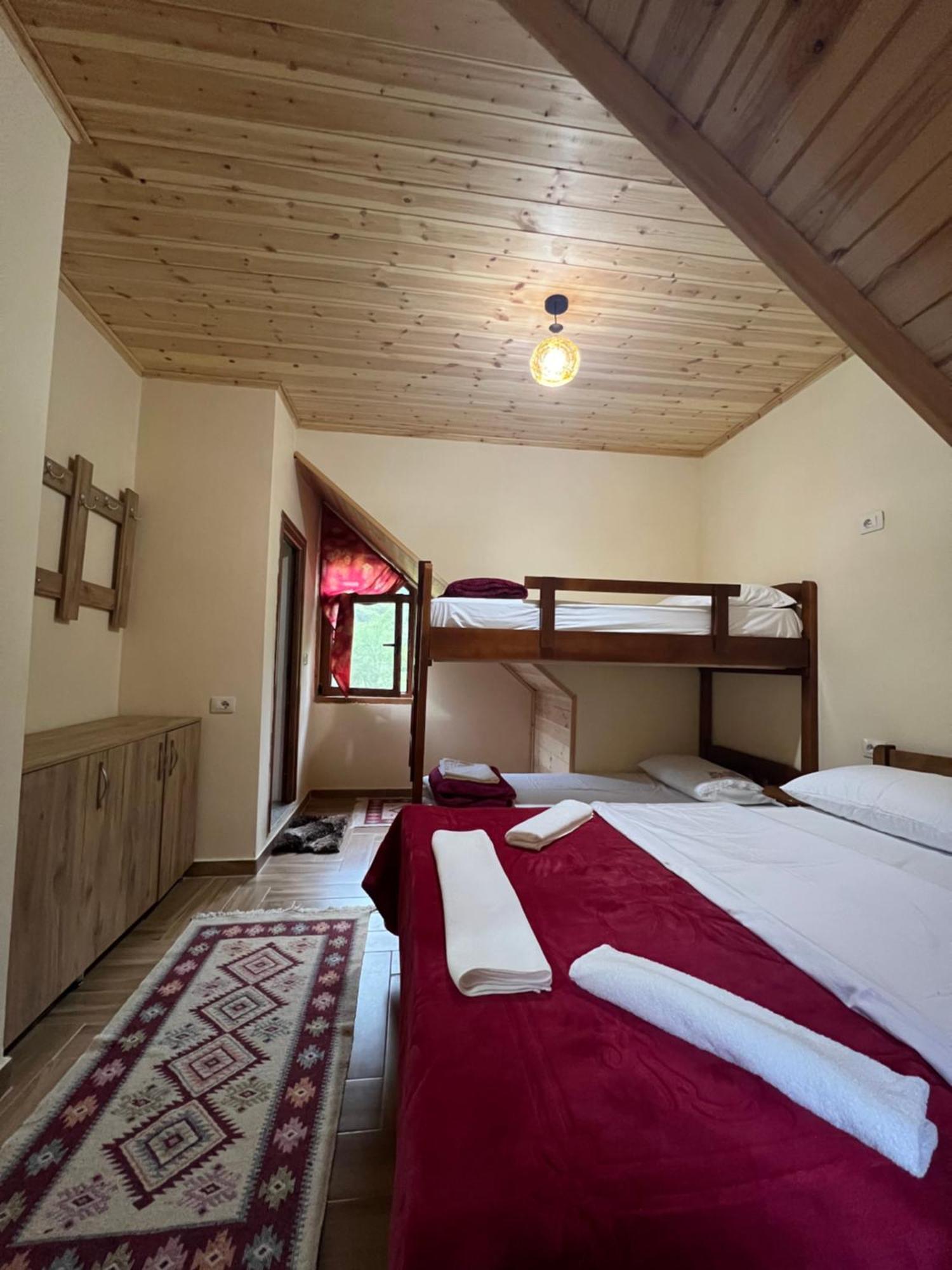 Guest House Shtepiza Theth Exterior photo